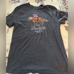 Women’s wrangler M t shirt
